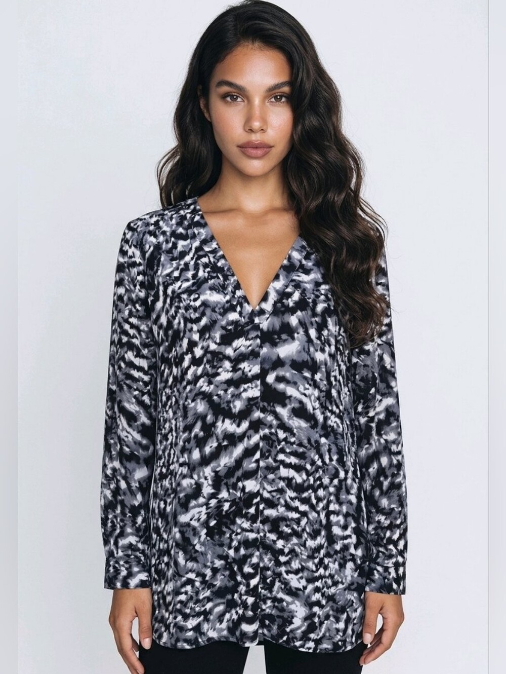a.n.a Monochrome Abstract Top